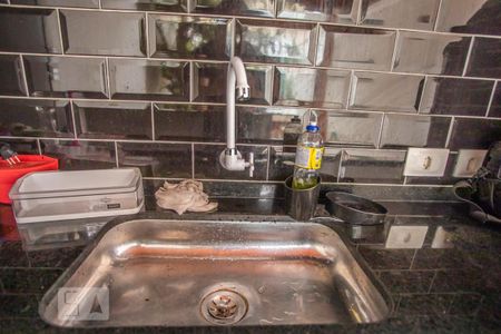 Casa à venda com 350m², 3 quartos e 8 vagasTorneira