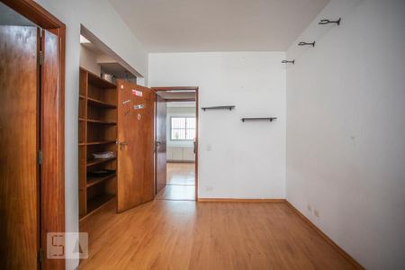 Casa à venda com 350m², 3 quartos e 8 vagasSuíte