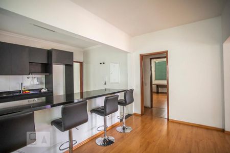 Casa à venda com 350m², 3 quartos e 8 vagasCozinha