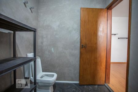 Casa à venda com 350m², 3 quartos e 8 vagasBanheiro Suíte