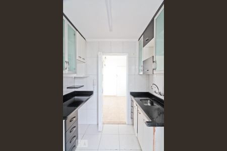 Apartamento à venda com 55m², 2 quartos e 1 vagaCozinha