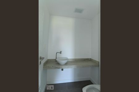 Apartamento à venda com 149m², 3 quartos e 2 vagasLavabo