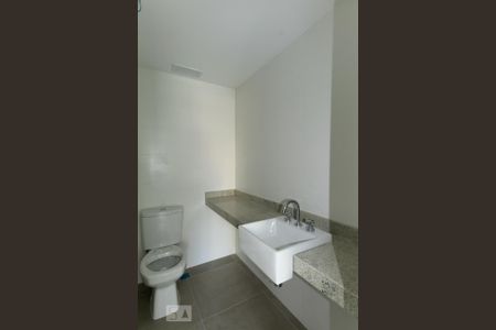 Apartamento à venda com 149m², 3 quartos e 2 vagasBanheiro da suíte 2