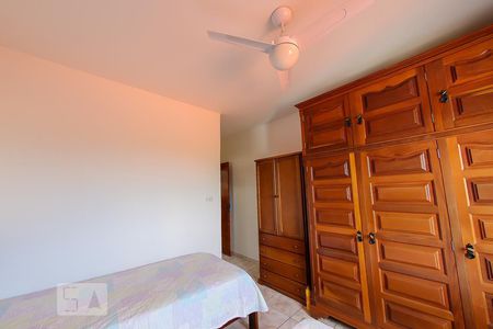 Casa à venda com 250m², 3 quartos e 2 vagasSuite 2