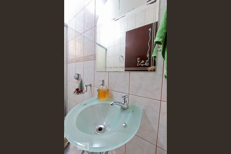 Casa à venda com 250m², 3 quartos e 2 vagasBanheiro da Suite 3