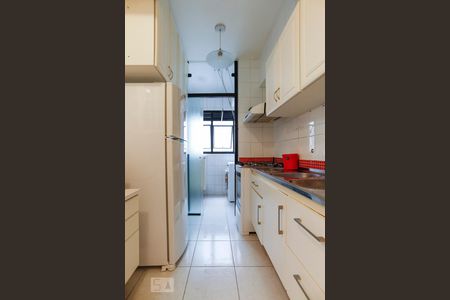 Apartamento para alugar com 100m², 3 quartos e 2 vagasCozinha