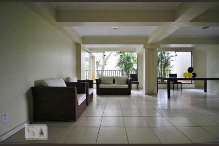 Apartamento à venda com 63m², 2 quartos e 1 vaga Apartamento à venda com 63m², 2 quartos e 1 vagaÁrea comum - Salão de festas