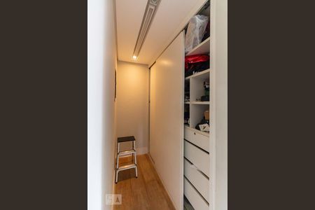 Apartamento à venda com 200m², 2 quartos e 3 vagasCloset da suíte