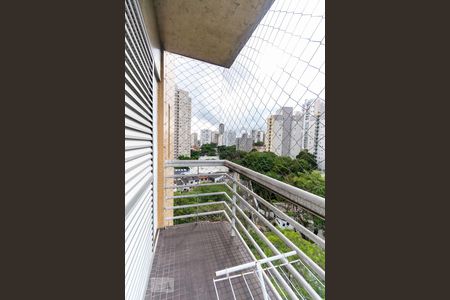 Apartamento à venda com 200m², 2 quartos e 3 vagasVaranda da Suíte