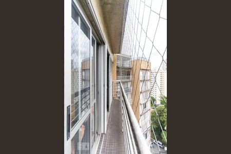 Apartamento à venda com 200m², 2 quartos e 3 vagasVaranda do Quarto 1