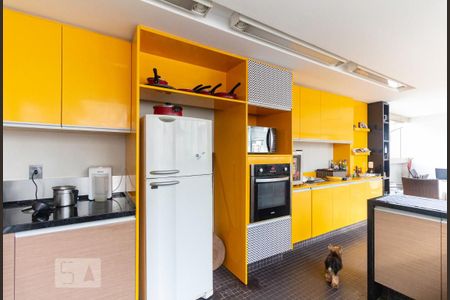 Apartamento à venda com 200m², 2 quartos e 3 vagasCozinha