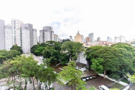 Apartamento à venda com 200m², 2 quartos e 3 vagasVaranda da Suíte