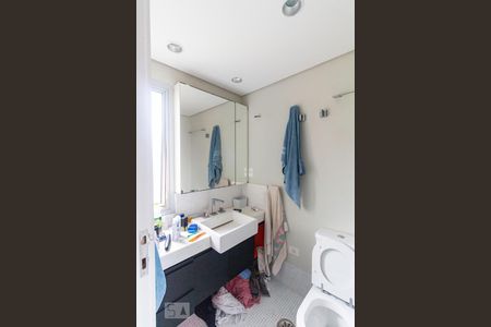 Apartamento à venda com 200m², 2 quartos e 3 vagasBanheiro