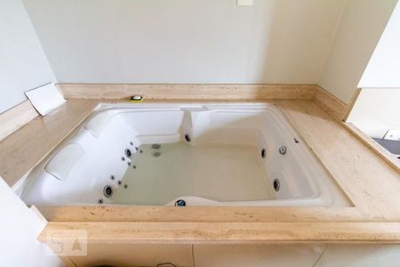 Apartamento à venda com 200m², 2 quartos e 3 vagasSuíte