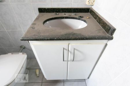 Casa para alugar com 500m², 2 quartos e 6 vagas Casa para alugar com 500m², 2 quartos e 6 vagasBanheiro