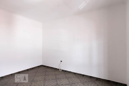 Casa para alugar com 500m², 2 quartos e 6 vagas Casa para alugar com 500m², 2 quartos e 6 vagasQuarto