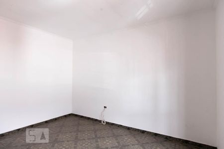 Casa para alugar com 500m², 2 quartos e 6 vagas Casa para alugar com 500m², 2 quartos e 6 vagasQuarto