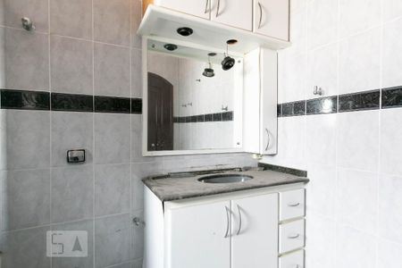 Casa para alugar com 500m², 2 quartos e 6 vagas Casa para alugar com 500m², 2 quartos e 6 vagasBanheiro da Suíte