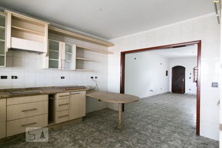 Casa para alugar com 500m², 2 quartos e 6 vagas Casa para alugar com 500m², 2 quartos e 6 vagasCozinha