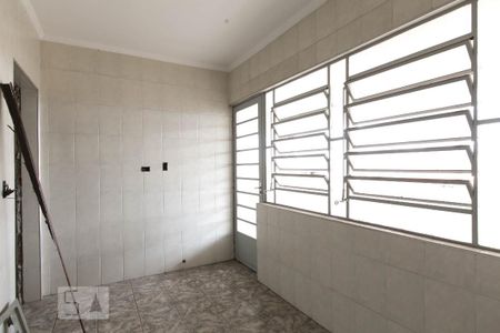 Casa para alugar com 500m², 2 quartos e 6 vagas Casa para alugar com 500m², 2 quartos e 6 vagasÁrea de Serviço