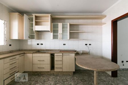 Casa para alugar com 500m², 2 quartos e 6 vagas Casa para alugar com 500m², 2 quartos e 6 vagasCozinha