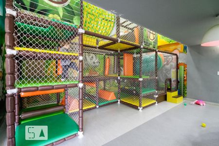 Apartamento à venda com 166m², 4 quartos e 2 vagasBrinquedoteca