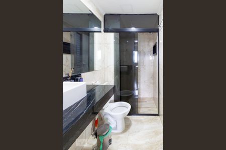 Apartamento à venda com 166m², 4 quartos e 2 vagasBanheiro