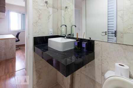 Apartamento à venda com 166m², 4 quartos e 2 vagasBanheiro