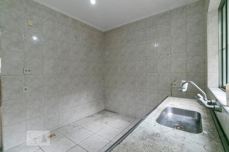 Casa para alugar com 80m², 2 quartos e 1 vagaCozinha