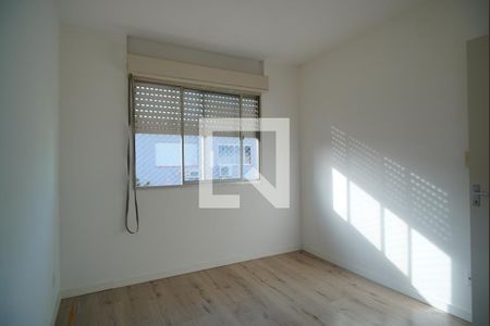 Quarto 1 de apartamento à venda com 2 quartos, 61m² em Jardim Itu, Porto Alegre