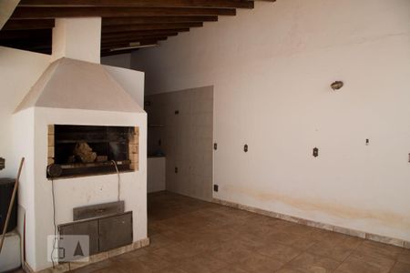 Casa para alugar com 463m², 4 quartos e 4 vagasÁrea de lazer - churrasqueira