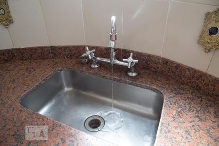 Casa para alugar com 463m², 4 quartos e 4 vagasCozinha - pia