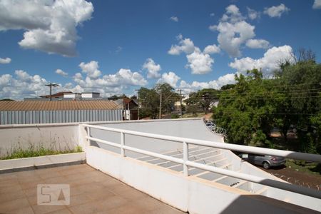 Casa para alugar com 463m², 4 quartos e 4 vagasVista da janela da suíte 2