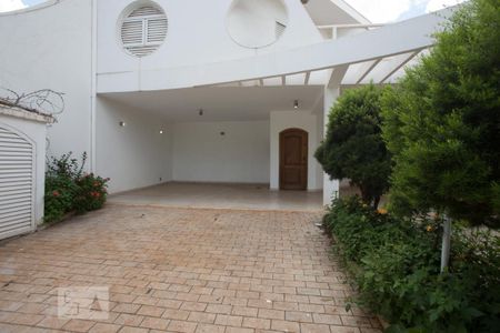 Casa para alugar com 463m², 4 quartos e 4 vagasGaragem