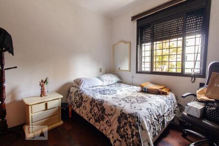 Apartamento à venda com 156m², 3 quartos e 2 vagasQuarto 1