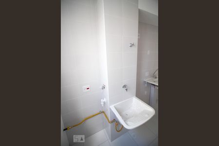 Apartamento para alugar com 38m², 2 quartos e sem vaga Apartamento para alugar com 38m², 2 quartos e sem vagaLavanderia