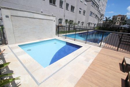 Apartamento para alugar com 38m², 2 quartos e sem vaga Apartamento para alugar com 38m², 2 quartos e sem vagaÁrea comum - Piscina