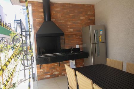 Apartamento para alugar com 38m², 2 quartos e sem vaga
