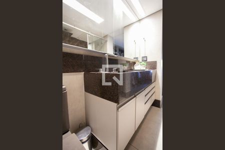 Apartamento para alugar com 157m², 3 quartos e 3 vagasBanheiro da Suíte