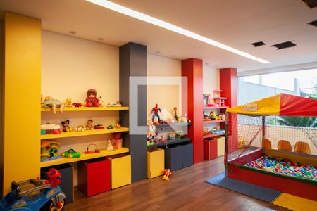 Apartamento para alugar com 157m², 3 quartos e 3 vagasÁrea Comum - Brinquedoteca