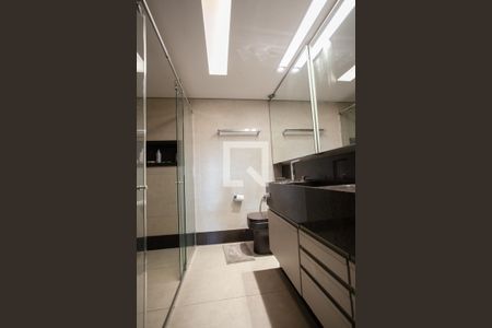 Apartamento para alugar com 157m², 3 quartos e 3 vagasBanheiro da Suíte