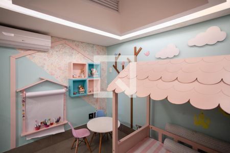 Apartamento para alugar com 157m², 3 quartos e 3 vagasQuarto 2