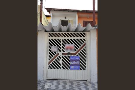 Casa para alugar com 80m², 2 quartos e 1 vagaFachada