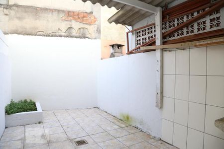 Casa para alugar com 80m², 2 quartos e 1 vagaÁrea Externa