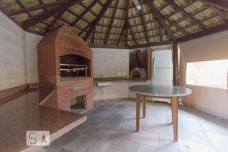 Apartamento à venda com 75m², 3 quartos e 2 vagasÁrea comum - Churrasqueira