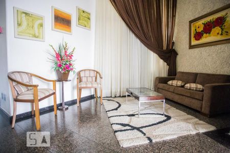 Apartamento à venda com 75m², 3 quartos e 2 vagasHall