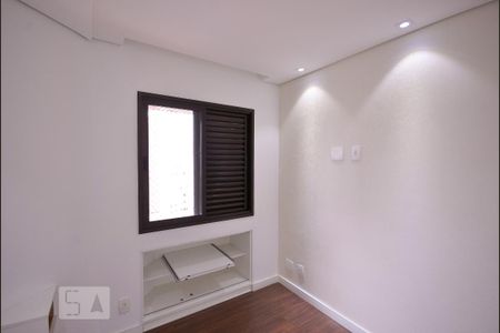 Apartamento à venda com 75m², 3 quartos e 2 vagasQuarto 3