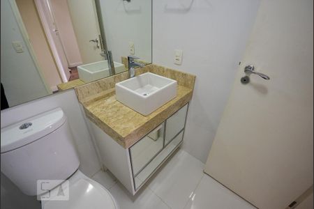 Apartamento à venda com 75m², 3 quartos e 2 vagasBanheiro Social