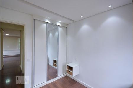 Apartamento à venda com 75m², 3 quartos e 2 vagasQuarto 2