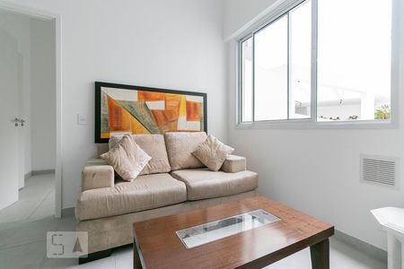Sala de apartamento para alugar com 2 quartos, 34m² em Água Rasa, São Paulo